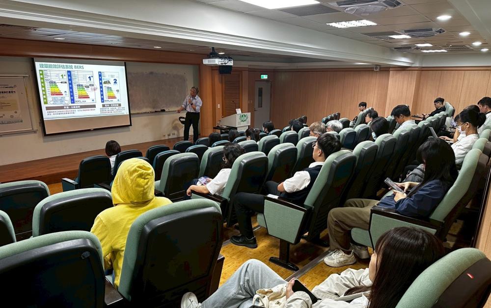 20251003 慈濟大學-152